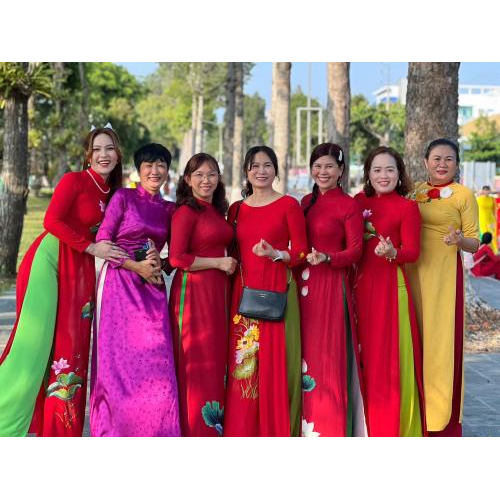 Hội Nữ Doanh Nhân Tỉnh Đồng Tháp Tổ Hưởng Ứng Đồng Diễn Múa Dân Vũ Chào Mừng Ngày Quốc Tế Phụ Nữ 8/3