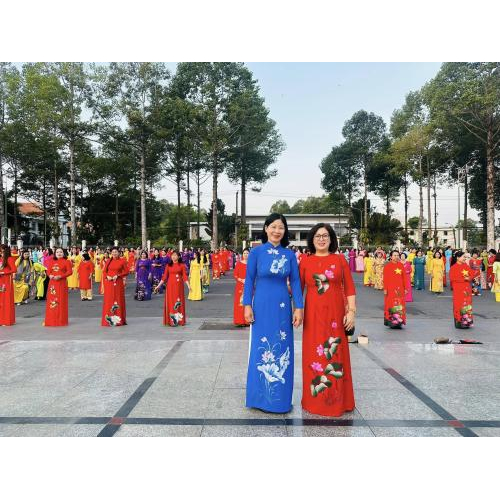 Hội Nữ Doanh Nhân Tỉnh Đồng Tháp Tổ Hưởng Ứng Đồng Diễn Múa Dân Vũ Chào Mừng Ngày Quốc Tế Phụ Nữ 8/3