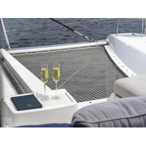 Du Thuyền Regent Thuê Riêng