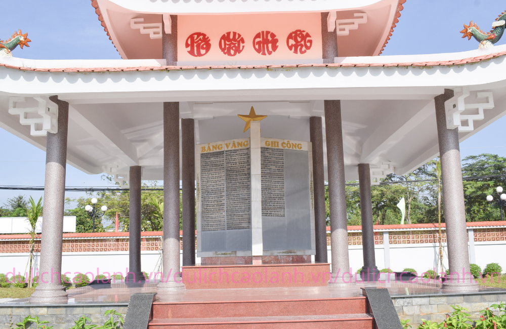 Trải nghiệm và Cảm xúc