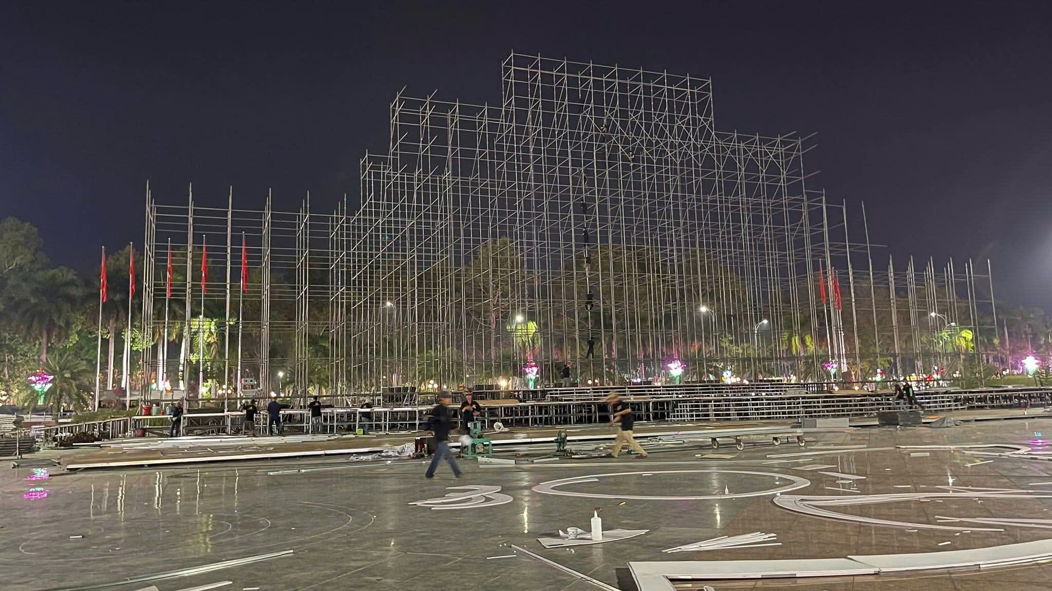 Hoàn thiện hạ tầng, đảm bảo tính chuyên nghiệp