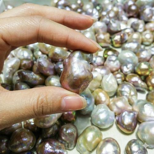 Ngọc Trai Nước Ngọt Khác Gì Ngọc Trai Biển?