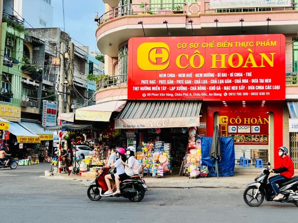 Các trụ sở kinh doanh của Thực Phẩm Cô Hoàn