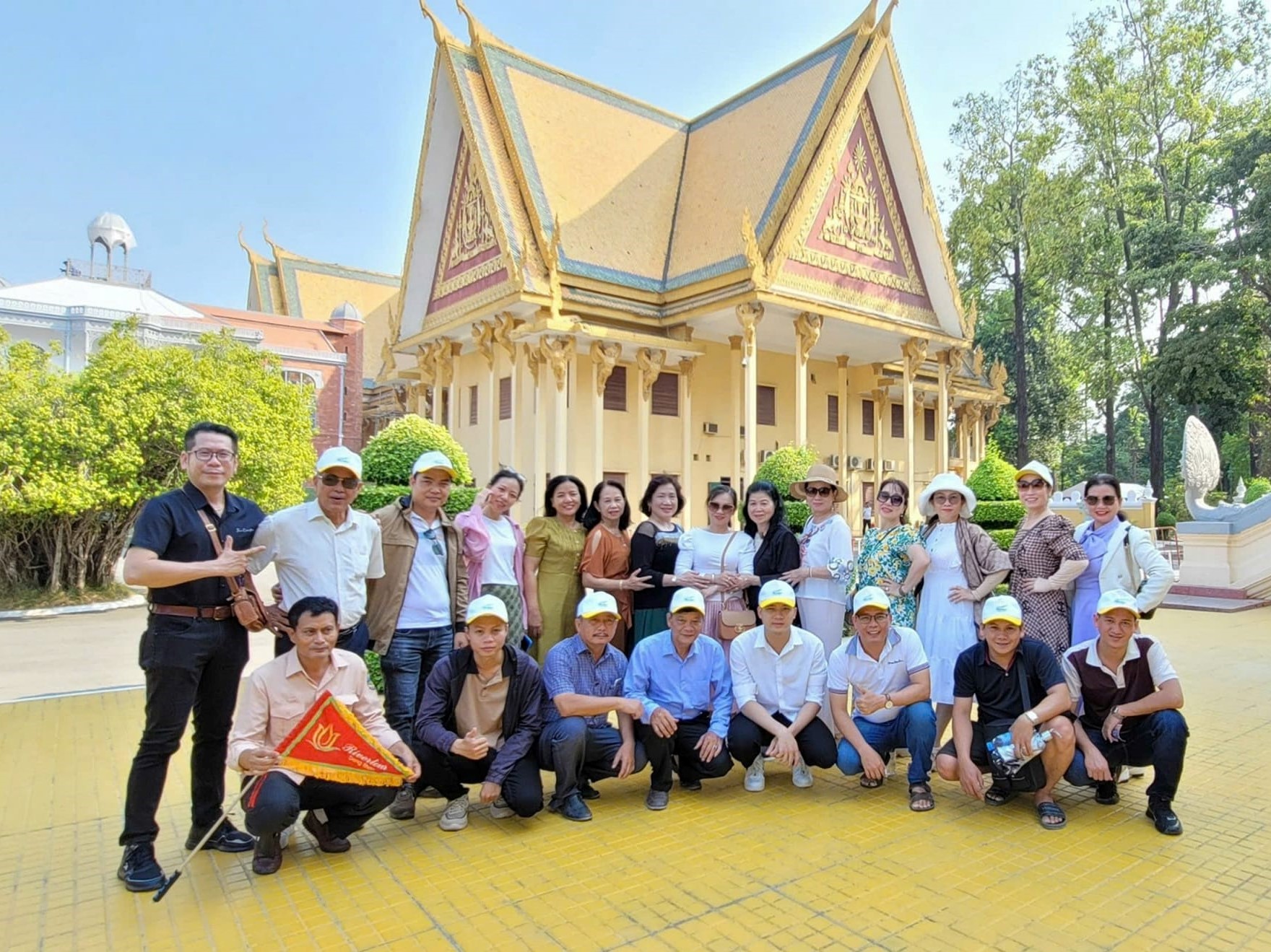 Đồng Tháp River Tour - Du lịch Phnôm Pênh - Campuchia