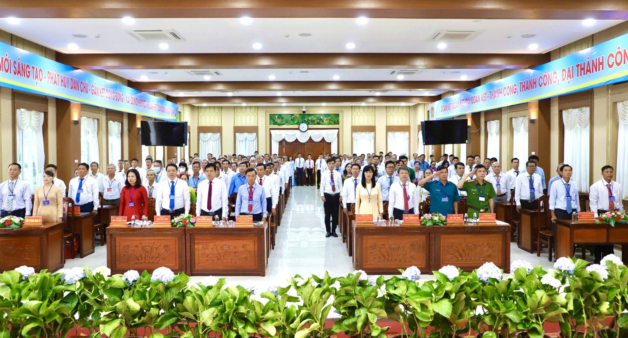 Không khí trang trọng tại đại hội