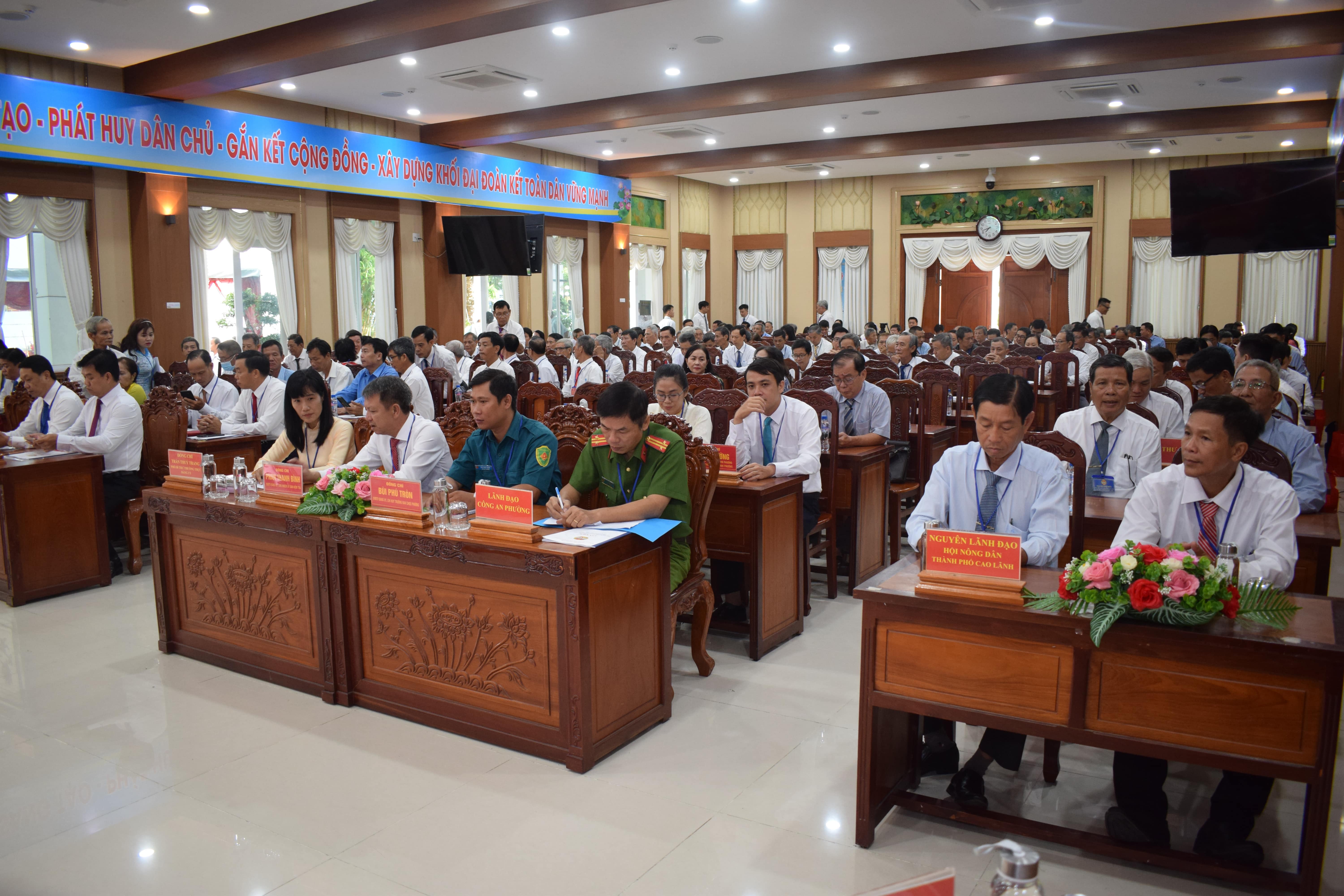 Người nông dân Phường Cao Lãnh tự tin bước vào kỷ nguyên số