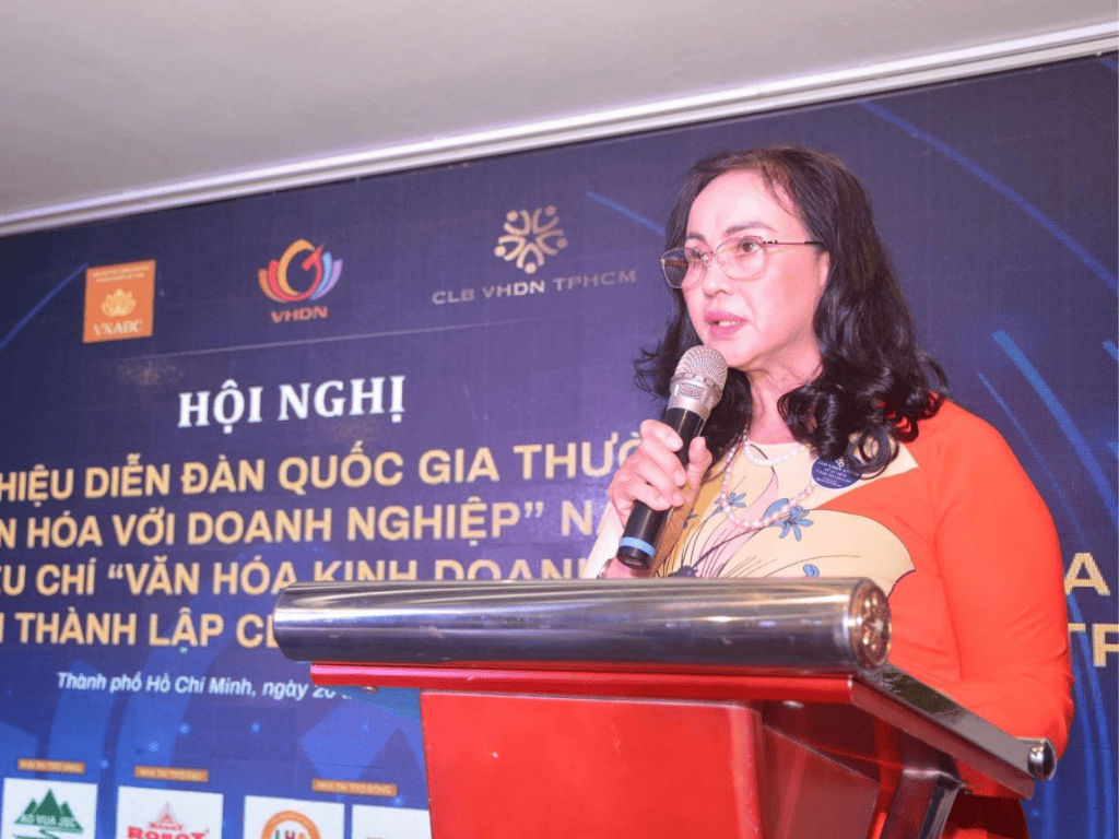 Vừa qua tại Tp. HCM ngày 20/9/2025 Hiệp hội Phát triển Văn hóa Doanh nghiệp Việt Nam (VNABC) và CLB Văn hóa Doanh nghiệp TP.HCM đã tổ chức Hội nghị giới thiệu Diễn đàn quốc gia thường niên “Văn hóa với doanh nghiệp” năm 2025, công bố bộ tiêu chí “Văn hóa