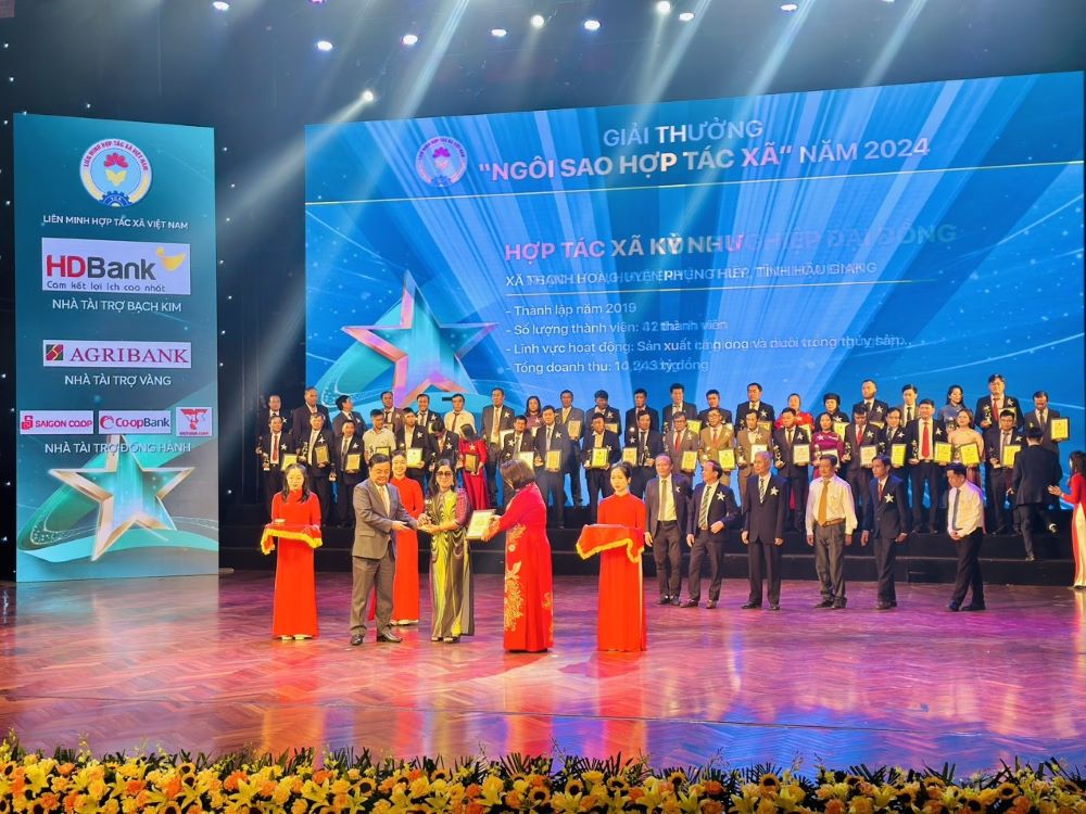 Hợp tác xã Kỳ Như vinh dự nhận giải "Ngôi Sao Hợp Tác Xã"